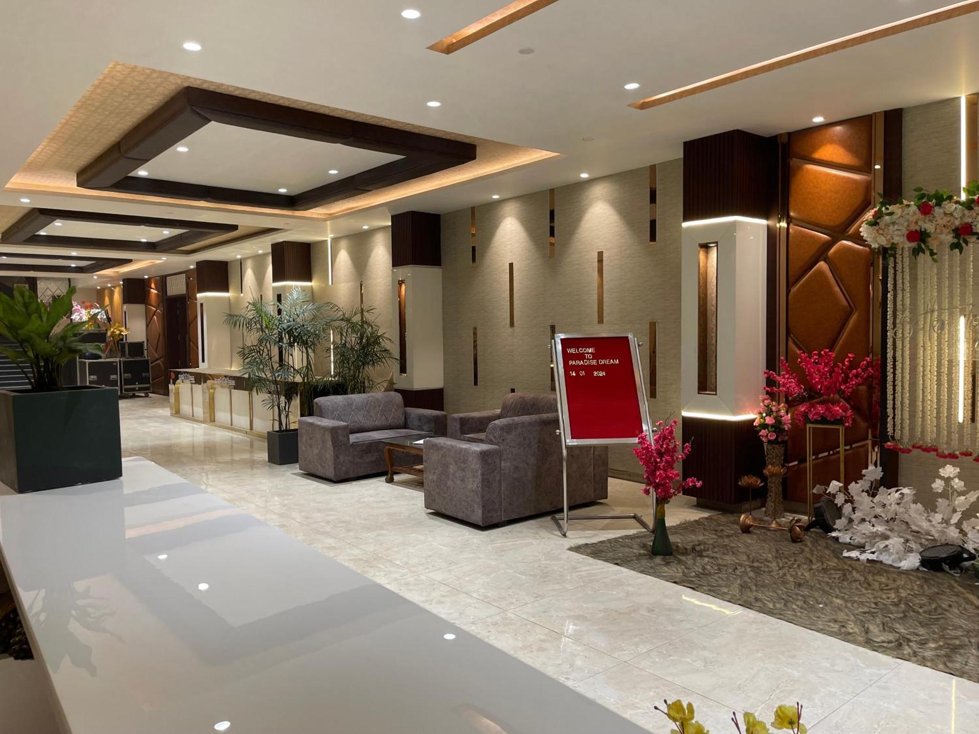 Hotel Paradise Dream Ludhiana Exterior foto